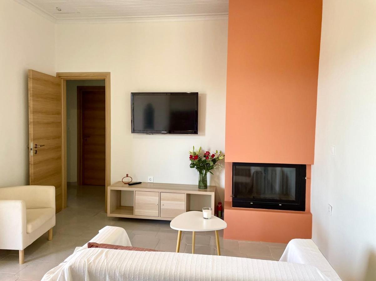 Agrothi Guest House มาราโธโพลิส ภายนอก รูปภาพ